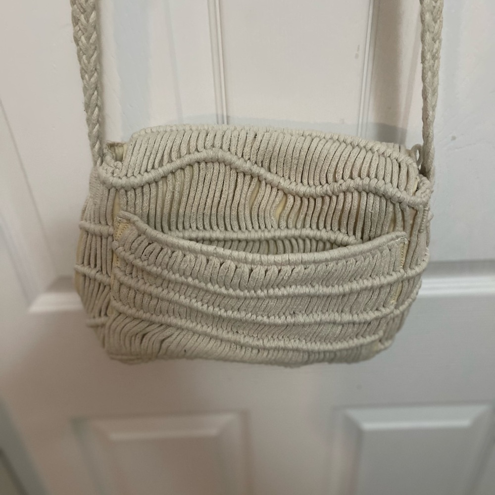Purse - Picture 4 of 5
